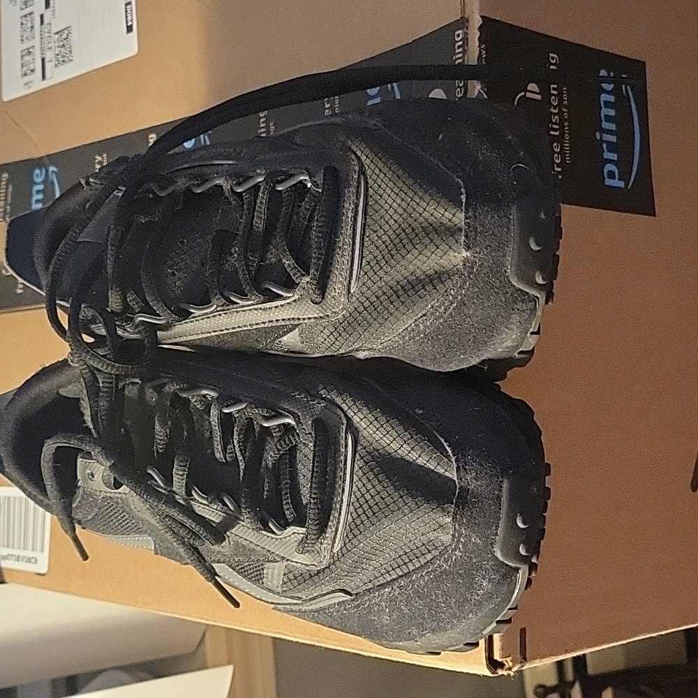 Running 🏃🏽♂️ shoes - Picture 4 of 5